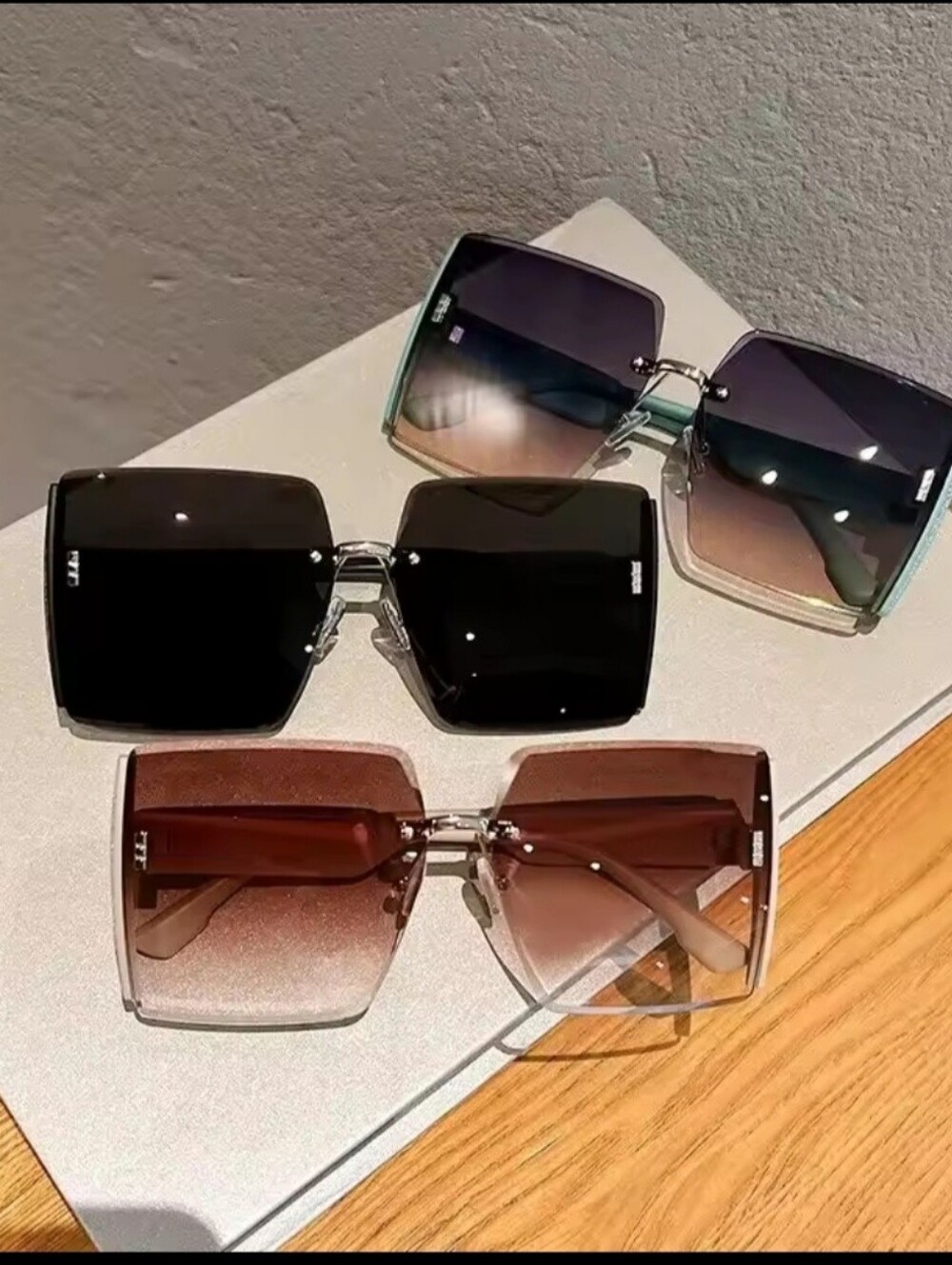 Women's Oversized Square Sunglasses - Brown Gradient
